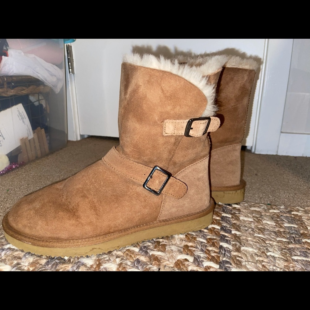 Ugg like boots